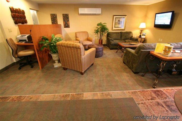 Candlewood Suites Louisville Airport By Ihg מראה פנימי תמונה
