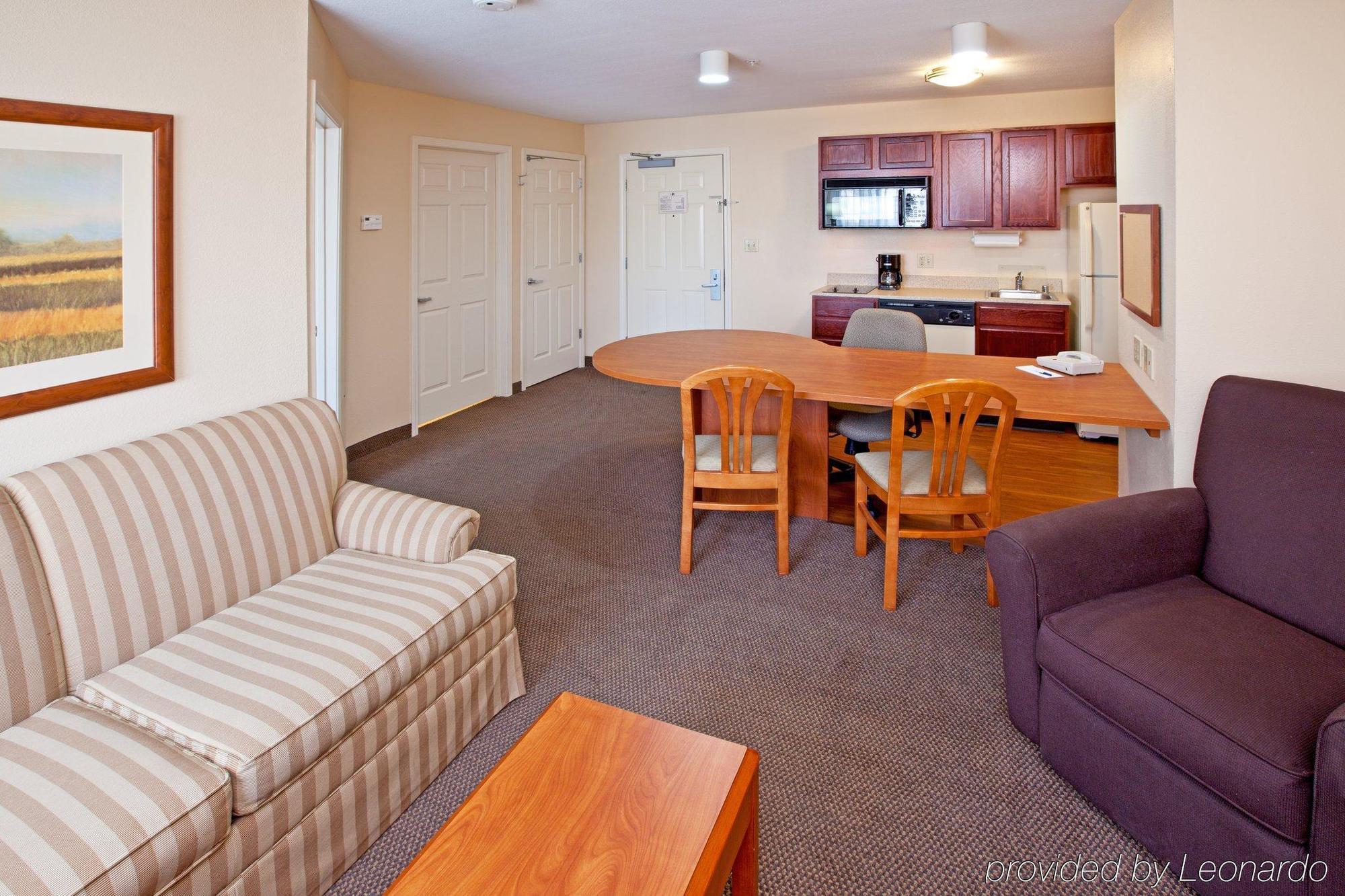 Candlewood Suites Louisville Airport By Ihg חדר תמונה